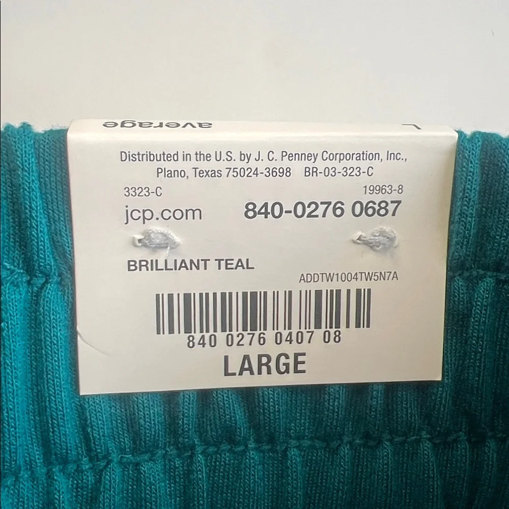 NWT Xersion Women's Teal Lounge Casual Shorts with Pockets Size Large Semi-Fit